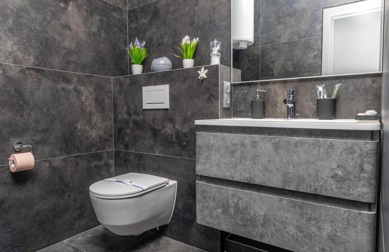 Luxury Apartments Smartplaza Obolon Metro Minskai Kiev Buitenkant foto