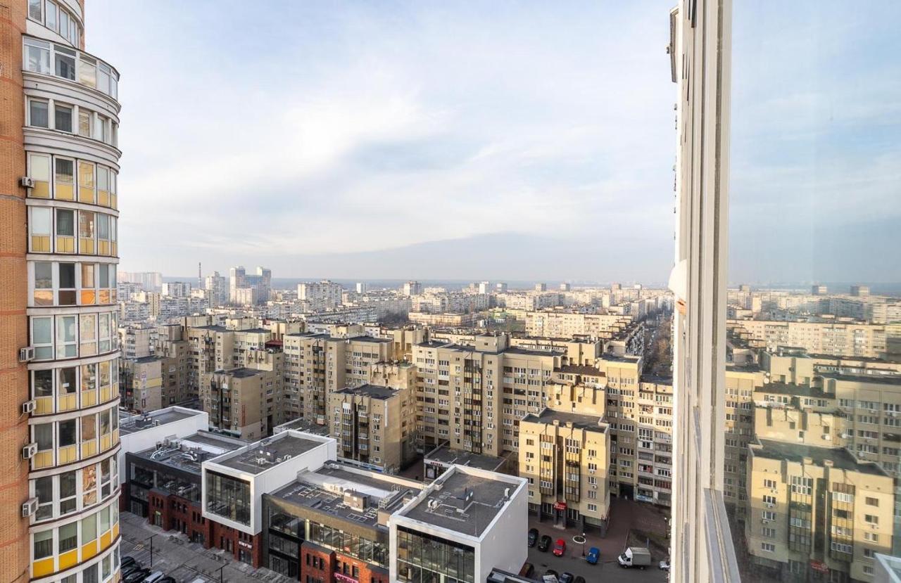 Luxury Apartments Smartplaza Obolon Metro Minskai Kiev Buitenkant foto
